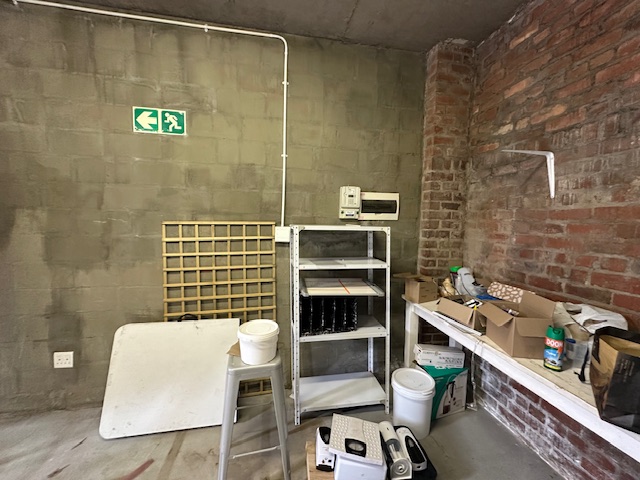To Let commercial Property for Rent in Maitland Western Cape